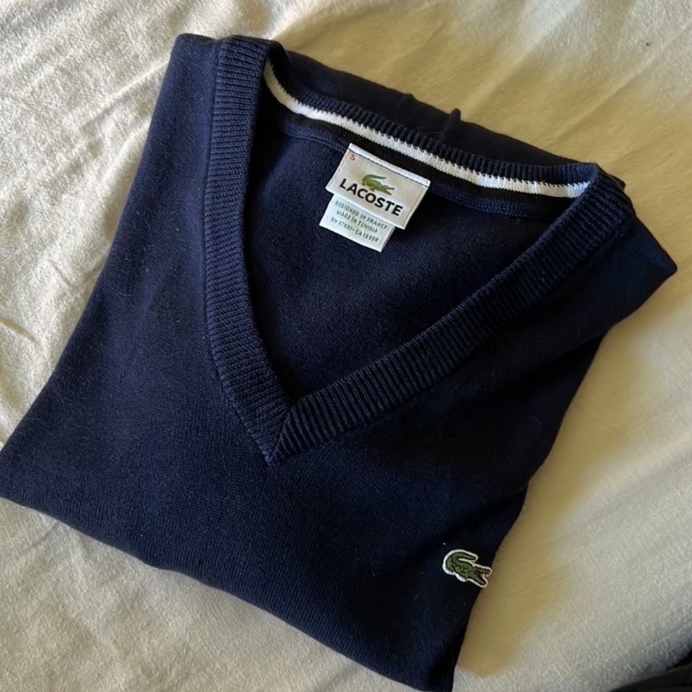 Lacoste pullover sweatshirt NWOT